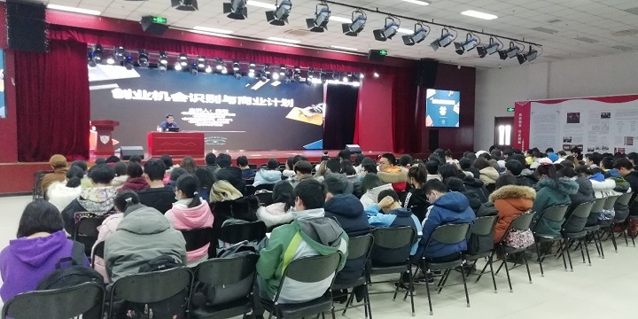 1607925323742098121.jpg c2.jpg