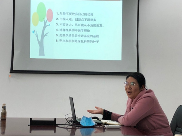 1605501732590052227.jpg j2.jpg