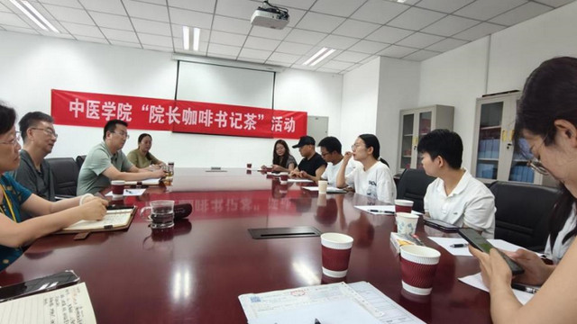 1719903221291095104.jpg 2.jpg